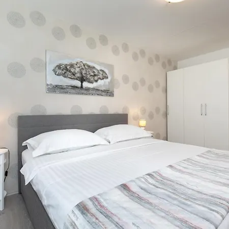 Appartement Kosic N1 Beautiful & Cosy Krk Town