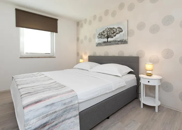 Kosic N1 Beautiful & Cosy Apartment *